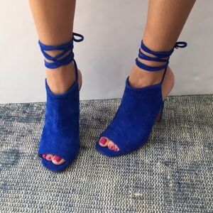 NWB Steve Madden 'Sophie' Blue Suede Ankle Wrap Lace-up Heels - Size: 6